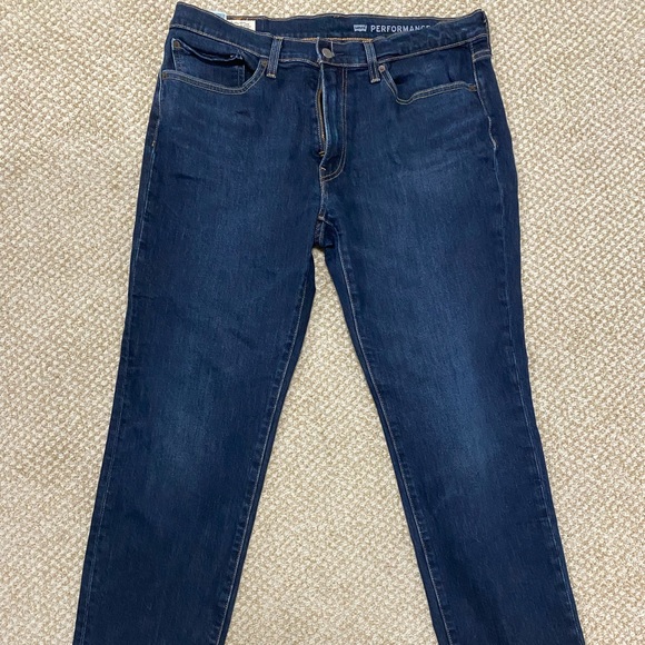Mens Levi Jeans - Picture 3 of 4